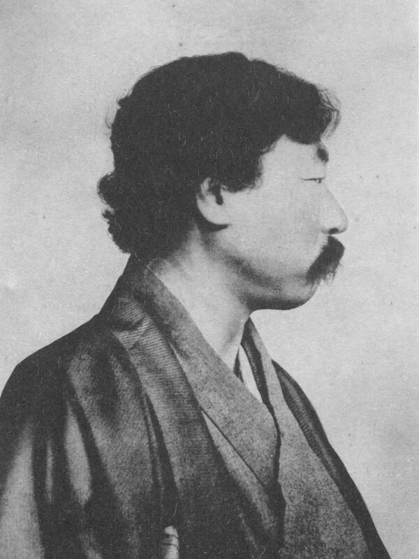 岡倉天心の肖像写真
